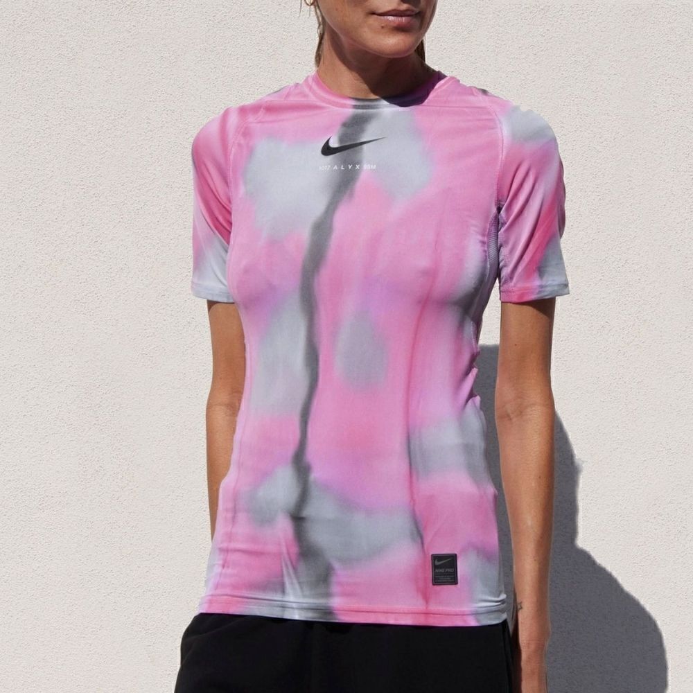 1017 ALYX 9SM MMX × Nike Pro Camo T-shirt XL